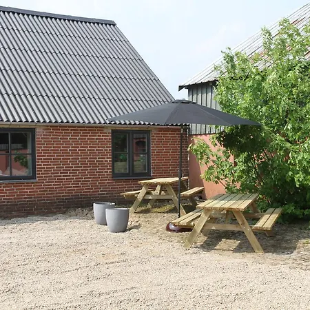 Hukaergaard فندق مبيت وإفطار Ostbirk